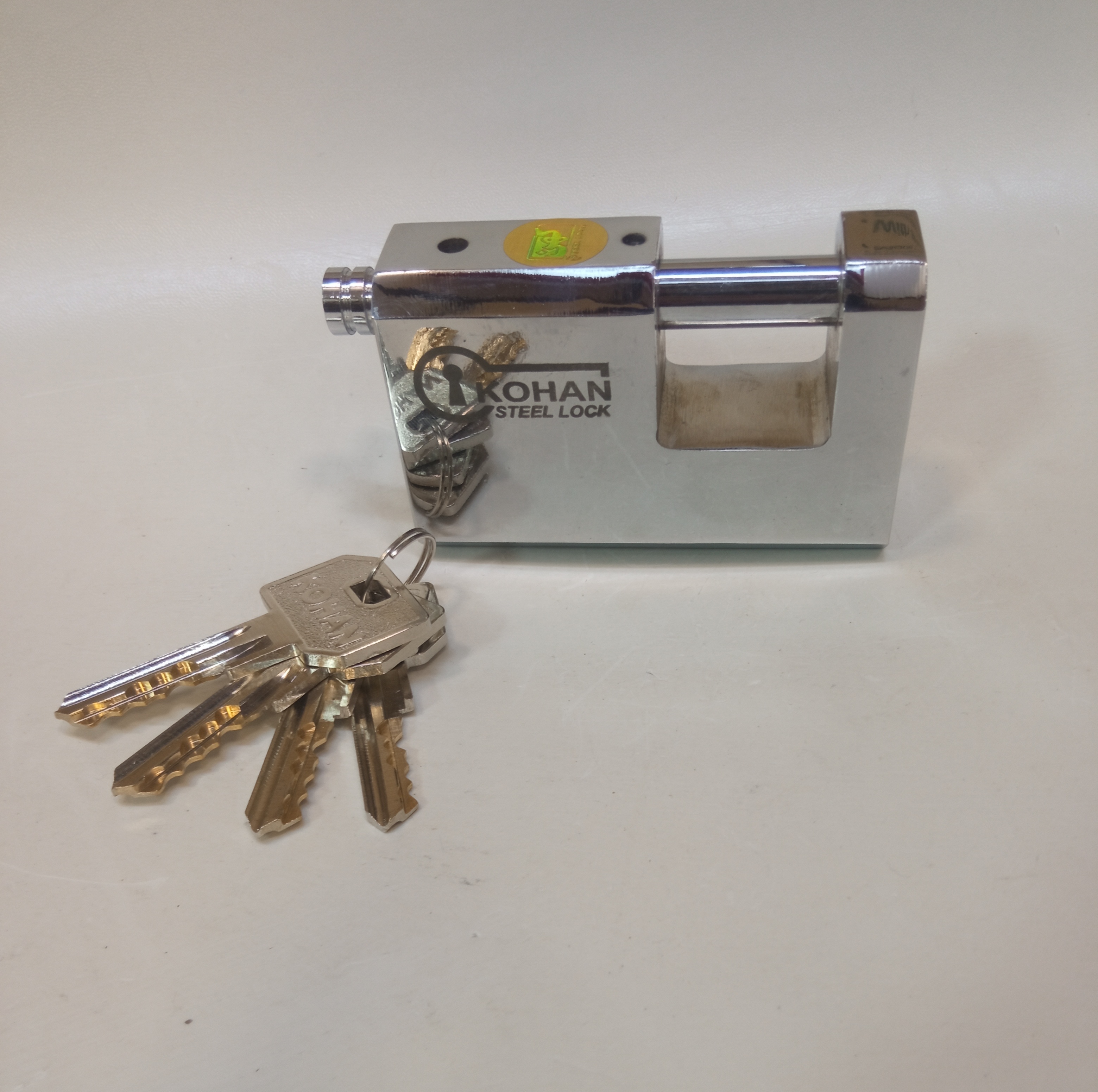 قفل کتابی سایز 90mm کلید پله‌ای کهن