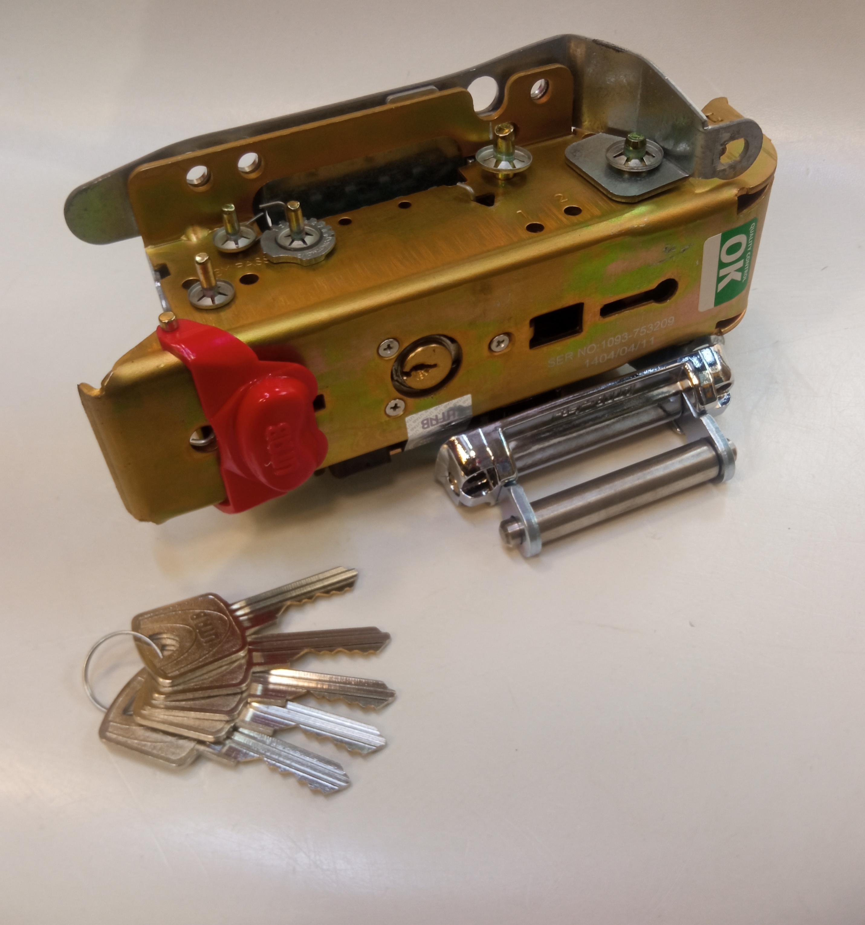 قفل حیاطی برقی یوتاب